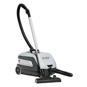 Nilfisk-VP600-Pull-Behind-Vacuum-Cleaner1